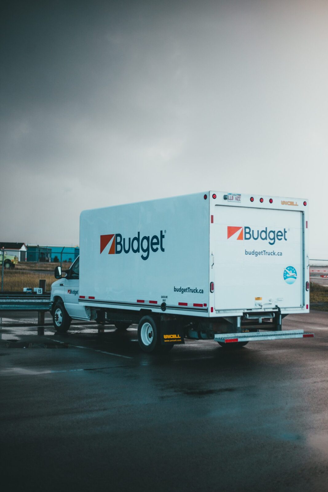 A truck with Budget logo